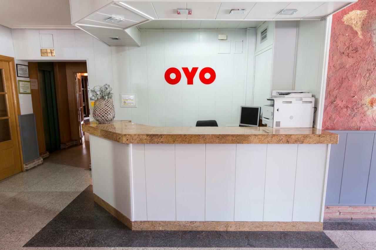 Oyo Hotel Los Alamos Plasencia Εξωτερικό φωτογραφία