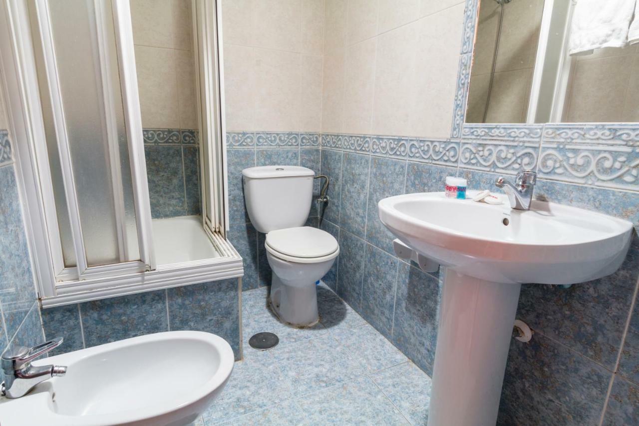 Oyo Hotel Los Alamos Plasencia Εξωτερικό φωτογραφία